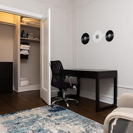 Frontdesk Studio Apt Near The Museum Of Science Apartment Chicago Bagian luar foto