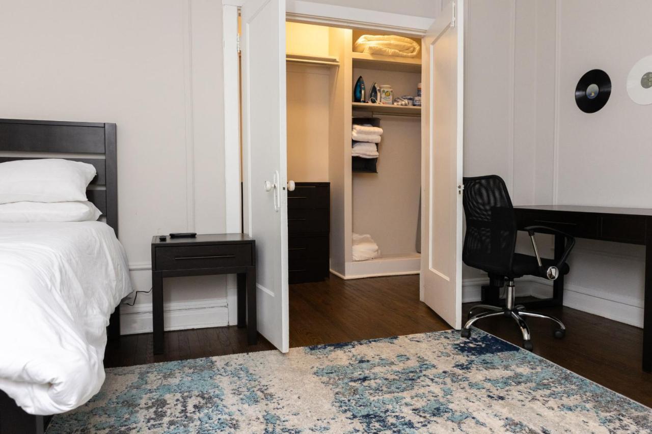 Frontdesk Studio Apt Near The Museum Of Science Apartment Chicago Bagian luar foto